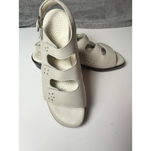 SAS Tripad Womens Cream Tan Bone Taupe Leather Three Strap Comfort Sandals 8.5 - Picture 4 of 16